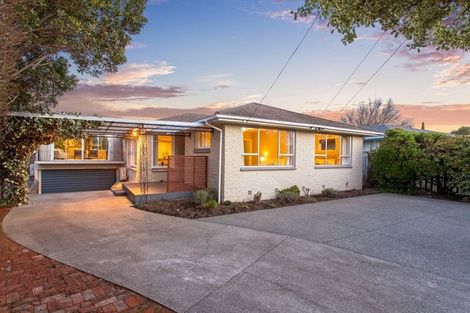 Photo of property in 10 Ebony Street, Bishopdale, Christchurch, 8053