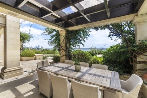 Photo of property in 84 Paritai Drive, Orakei, Auckland, 1071