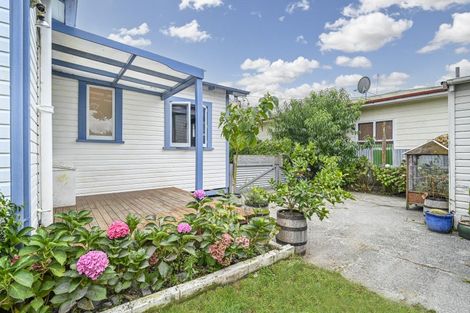 Photo of property in 900 Freyberg Street, Raureka, Hastings, 4120