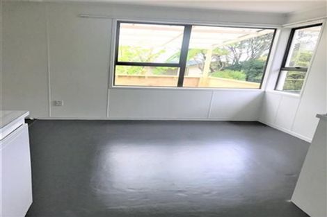 Photo of property in 5a Cherry Tree Place, Massey, Auckland, 0614