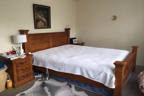 Photo of property in 33 West Harbour Drive, West Harbour, Auckland, 0618