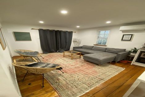 Photo of property in 1/48 Titirangi Road, New Lynn, Auckland, 0600