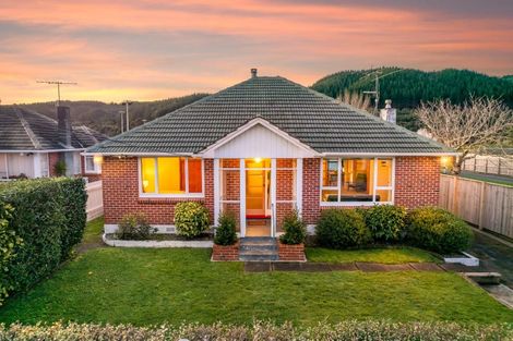 Photo of property in 56 Mcleod Street, Elderslea, Upper Hutt, 5018