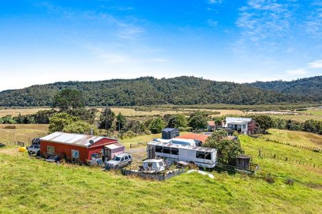 Photo of property in 380 Kaipara Coast Highway, Helensville, Kaukapakapa, 0871