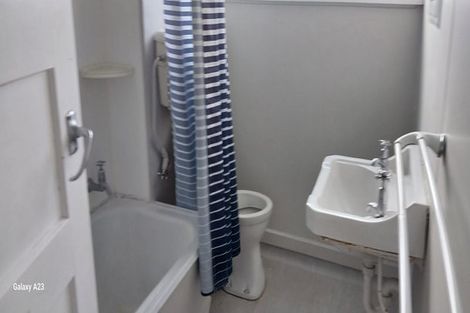 Photo of property in 4 Bertram Grove, Naenae, Lower Hutt, 5011