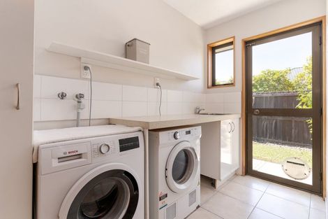 Photo of property in 75 Apsley Drive, Avonhead, Christchurch, 8042