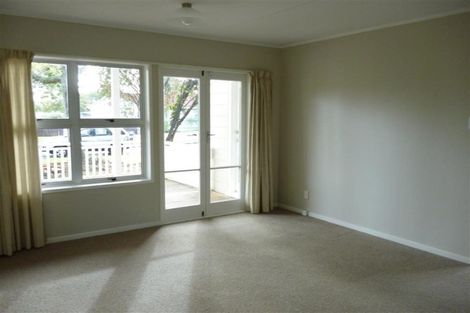 Photo of property in 119 Riverpark Crescent, Henderson, Auckland, 0610