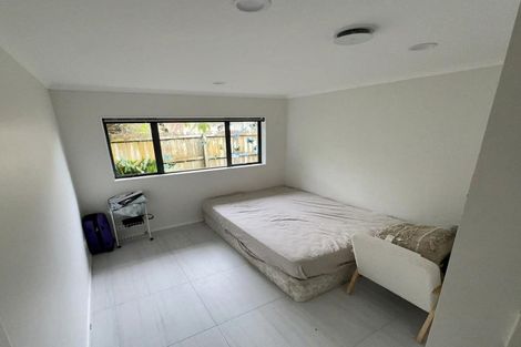 Photo of property in 58 Wattle Farm Road, Wattle Downs, Auckland, 2103