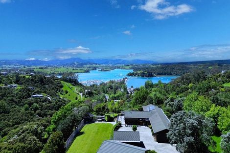 Photo of property in 76 Brick Bay Drive, Sandspit, Warkworth, 0982