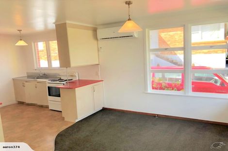 Photo of property in 30 Helena Road, Hillcrest, Hamilton, 3216