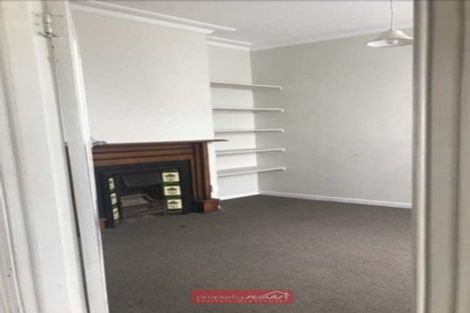 Photo of property in 189 Macandrew Road, South Dunedin, Dunedin, 9012