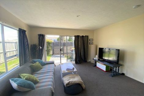 Photo of property in 2/86 Fairfield Avenue, Addington, Christchurch, 8024