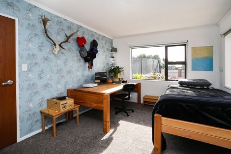 Photo of property in 10 Tui Place, Otatara, Invercargill, 9879