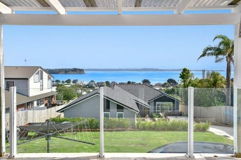 Photo of property in 954 Whangaparaoa Road, Manly, Whangaparaoa, 0930