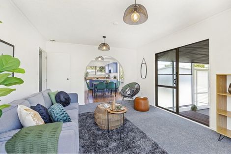 Photo of property in 24 John Witton Drive, Crofton Downs, Wellington, 6035