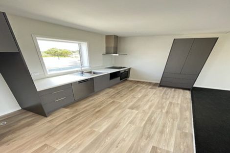 Photo of property in 7/30 Adventure Drive, Whitby, Porirua, 5024