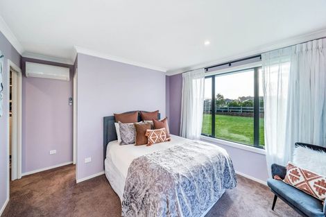 Photo of property in 19 Barewood Grove, West Melton, 7618