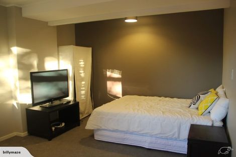 Photo of property in 35 Marriott Road, Pakuranga, Auckland, 2010