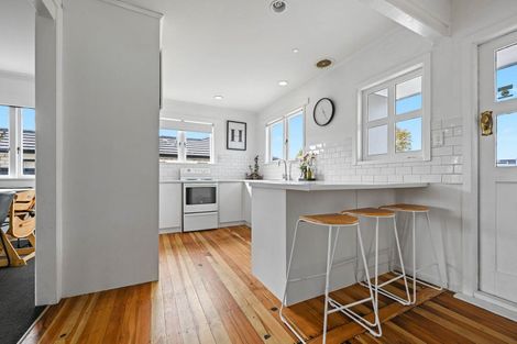 Photo of property in 18 Bruce Avenue, Glenview, Hamilton, 3206