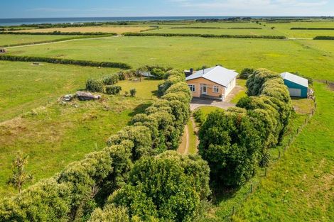 Photo of property in 246 Stent Road, Warea, New Plymouth, 4381