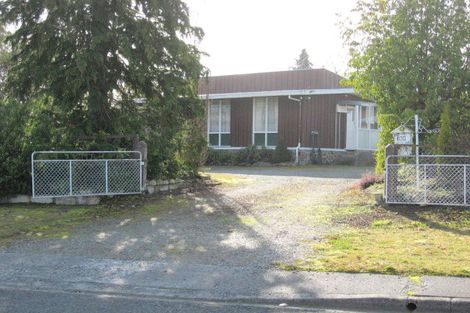 Photo of property in 100 Mackinnon Loop, Te Anau, 9600