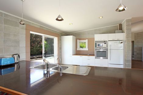 Photo of property in 165b Te Hutewai Road, Raglan, 3296