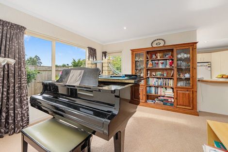 Photo of property in 8 Kimbolton Road, Feilding, 4702