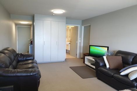 Photo of property in The Capital, 13/370 Oriental Parade, Oriental Bay, Wellington, 6011
