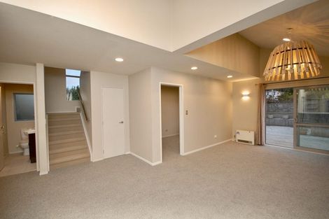 Photo of property in 15b Hillcrest Avenue, Hillcrest, Auckland, 0627