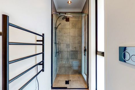 Photo of property in 122 Silverstream Road, Crofton Downs, Wellington, 6035