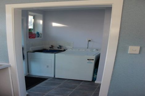 Photo of property in 5b Reese Jones Grove, Maungaraki, Lower Hutt, 5010