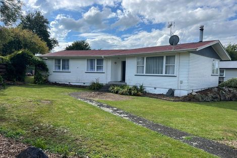 Photo of property in 14 Devon Place, Tokoroa, 3420