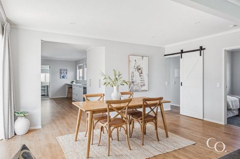 Photo of property in 430 Devonport Road, Tauranga South, Tauranga, 3112