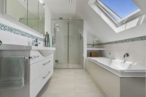 Photo of property in 19 Lewis Road, Lynmore, Rotorua, 3010