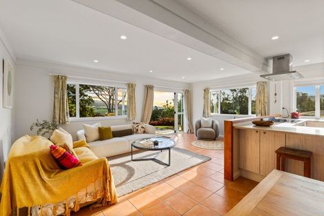 Photo of property in 71 Hamilton Road, Waimauku, 0881