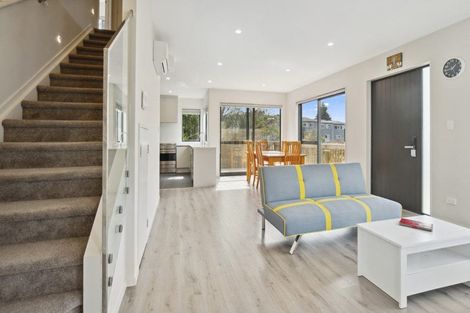 Photo of property in 6a Blenheim Street, Glenfield, Auckland, 0629