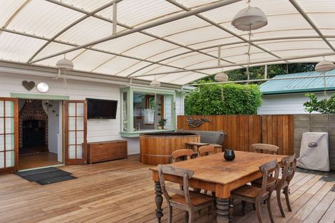 Photo of property in 15 Cheeseman Road, Inner Kaiti, Gisborne, 4010