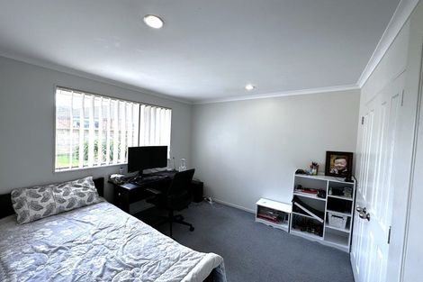 Photo of property in 5 Morewa Place, Takanini, 2112