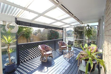 Photo of property in 12 Malabar Crescent, Broomfield, Christchurch, 8042