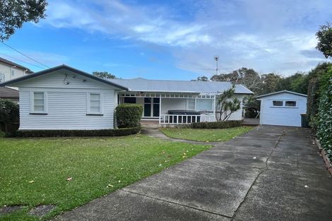 Photo of property in 9 Gull Lane, Mairangi Bay, Auckland, 0630