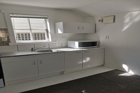 Photo of property in 86 Bassett Road, Remuera, Auckland, 1050