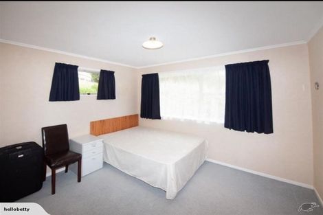 Photo of property in 17 Hawtrey Terrace, Churton Park, Wellington, 6037