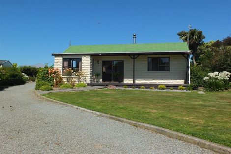 Photo of property in 5 Hillview Place, Pleasant Point, 7903