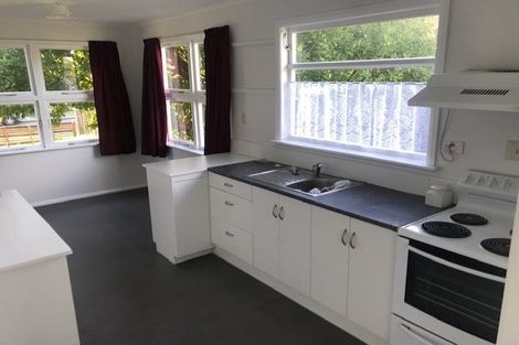 Photo of property in 48 Donovan Road, Paraparaumu Beach, Paraparaumu, 5032