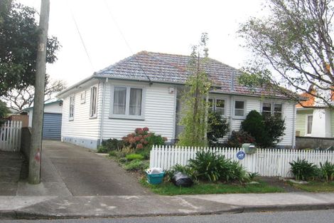 Photo of property in 32 Brasell Street, Fairfield, Lower Hutt, 5011
