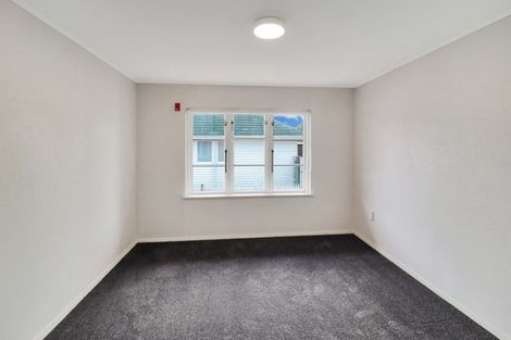 Photo of property in 2 Argyle Grove, Trentham, Upper Hutt, 5018