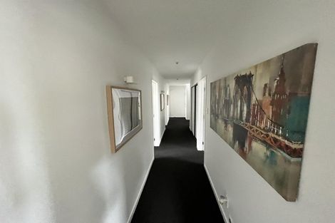 Photo of property in 10a Dalefield Drive, Cashmere, Christchurch, 8022