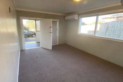 Photo of property in 12 Tahi Terrace, Glen Eden, Auckland, 0602