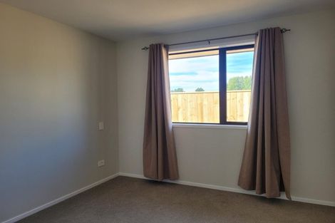 Photo of property in 77 Lincoln Road, Carterton, 5713