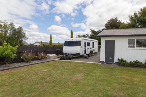 Photo of property in 10 Ranfurly Street, Dannevirke, 4930